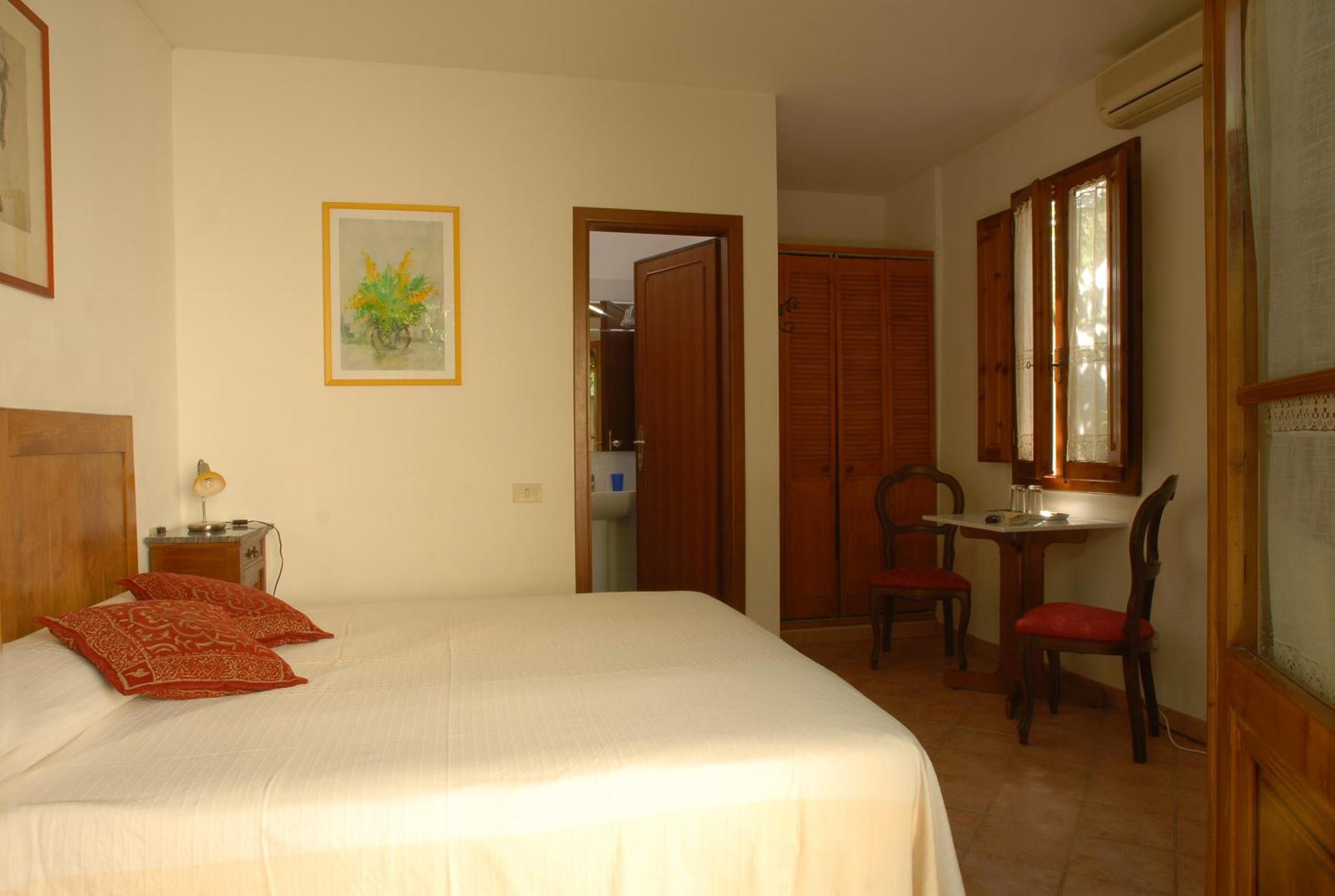 Le Villi FRIENDLY B&B Torre del Lago Puccini Camera foto