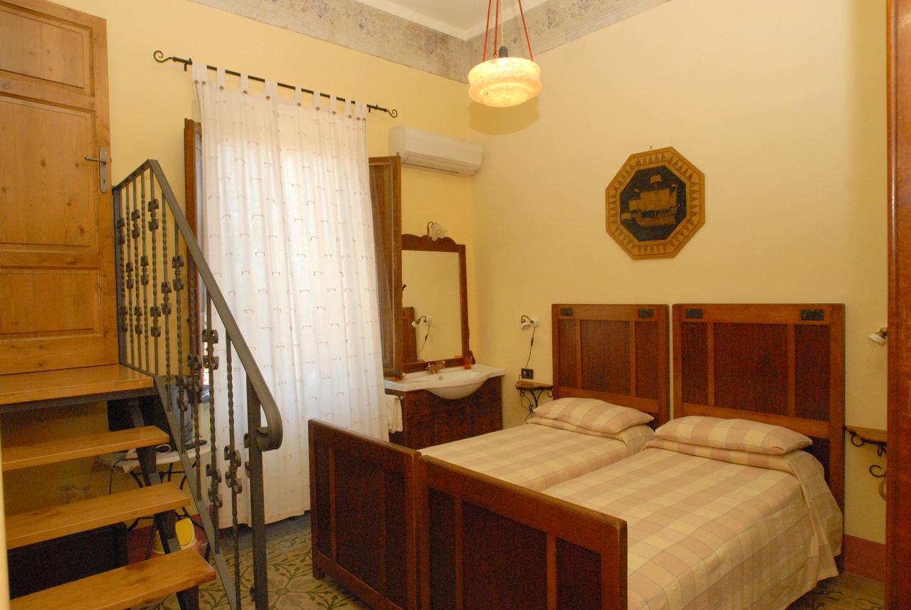 Le Villi FRIENDLY B&B Torre del Lago Puccini Esterno foto